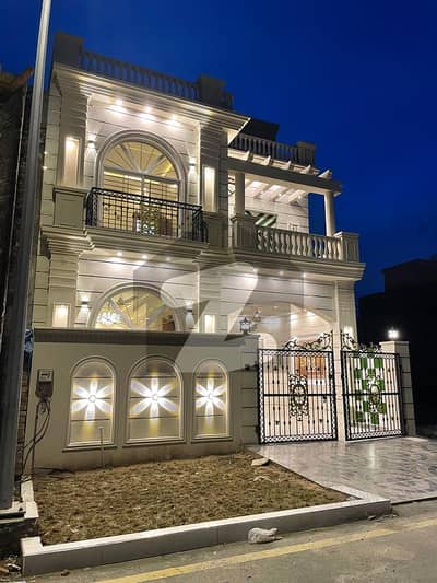 سٹی ہاؤسنگ سکیم جہلم میں 4 کمروں کا 5 مرلہ مکان 1.9 کروڑ میں برائے فروخت۔