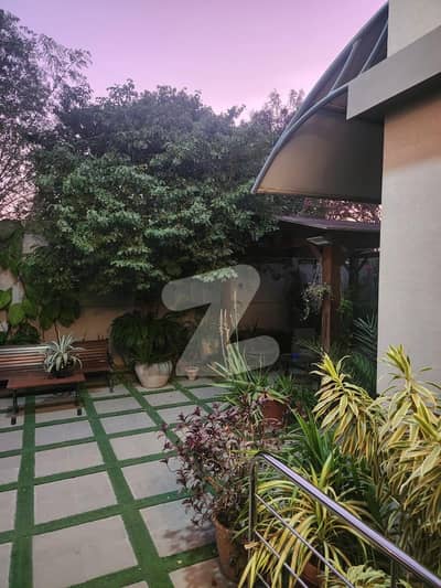 800 Yards Banglow For Sale in Dha Phase 5