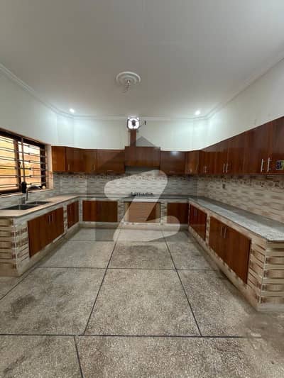 1 kanal upper portion available now for rent in Banigala near to market