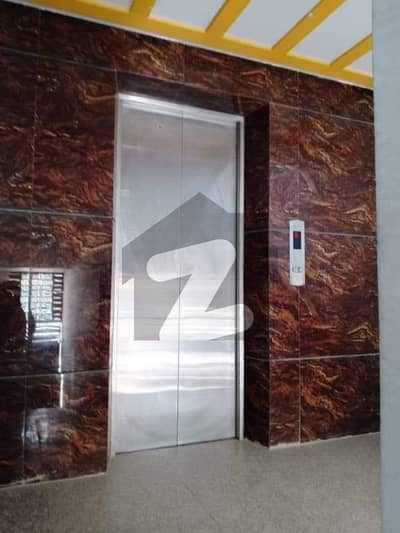 بخاری کمرشل ایریا ڈی ایچ اے فیز 6,ڈی ایچ اے ڈیفینس,کراچی میں 3 کمروں کا 8 مرلہ فلیٹ 1.6 لاکھ میں کرایہ پر دستیاب ہے۔