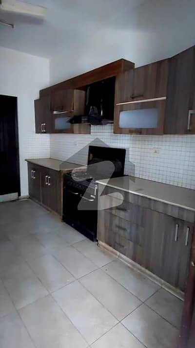 6 Floor 3 Bed Room Apartments For Sale in Askari 11 Lahore