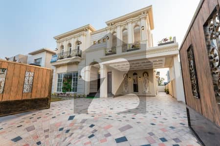 1 KANAL ITALIAN DESIGNER HOUSE FOR SALE NEAR DHA RAYA 1 KANAL ITALIAN DESIGNER HOUSE FOR SALE NEAR DHA RAYA