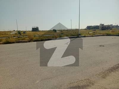 Spacious On Excellent Location Residential Plot Is Available In Bahria Town Phase 8 - Ali Block For sale