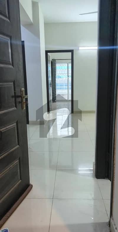 گلبرگ گرینز گلبرگ,اسلام آباد میں 2 کمروں کا 4 مرلہ فلیٹ 1.4 کروڑ میں برائے فروخت۔