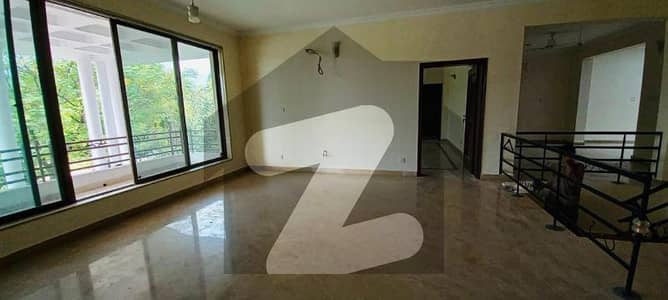 ایف ۔ 7 اسلام آباد میں 7 کمروں کا 1 کنال مکان 20.0 کروڑ میں برائے فروخت۔