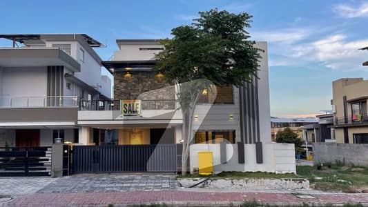 بحریہ گرینز۔ اوورسیز انکلیو - سیکٹر 2 بحریہ گرینز۔ اوورسیز انکلیو,بحریہ ٹاؤن فیز 8,بحریہ ٹاؤن راولپنڈی,راولپنڈی میں 5 کمروں کا 10 مرلہ مکان 4.7 کروڑ میں برائے فروخت۔