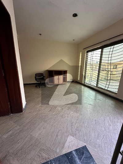 5 marla triple story house for sale in wapda town Lahore