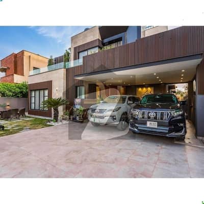 PHASE 7 1-KANAL BRAND NEW FULLY MAINTAINED BUNGALOW IS AVAILABLE FOR SALE.