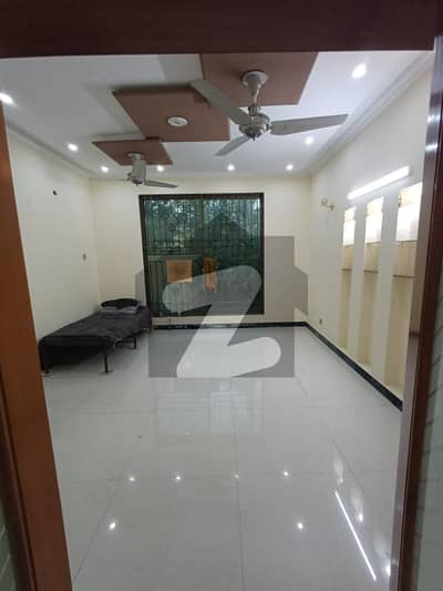 10 Marla Brand New Type Luxury Lower Portion Available For Rent Near Ucp University Or Shaukat Khanum Hospital Or Abdul Sattar Eidi Road M2 Or Emporium Mall