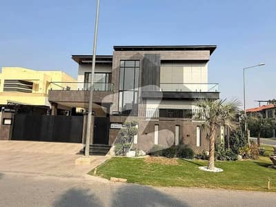 ڈی ایچ اے ڈیفینس فیز 2 ڈی ایچ اے ڈیفینس,اسلام آباد میں 6 کمروں کا 1 کنال مکان 3.0 لاکھ میں کرایہ پر دستیاب ہے۔