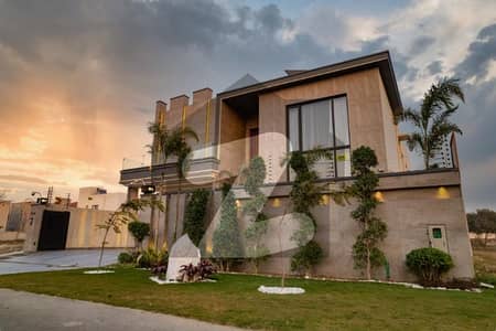 PHASE 7 1-KANAL BRAND NEW FULL BASEMENT BUNGALOW WITH 6 BEDROOMS IS AVAILABLE FOR SALE.