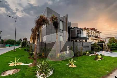 2 KANAL ELEGANT AND FULLY MAINTAINED SUPER HOT LOCATED BUNGALOW IS AVAILABLE IN THE BEST BLOCK OF DHA LAHORE.