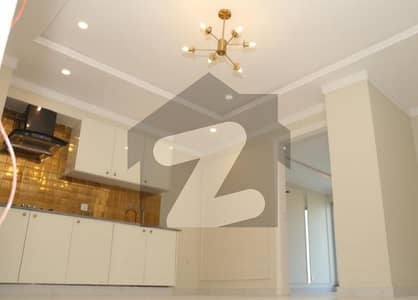 بحریہ ٹاؤن سیکٹر ای بحریہ ٹاؤن,لاہور میں 2 کمروں کا 4 مرلہ فلیٹ 53.0 ہزار میں کرایہ پر دستیاب ہے۔