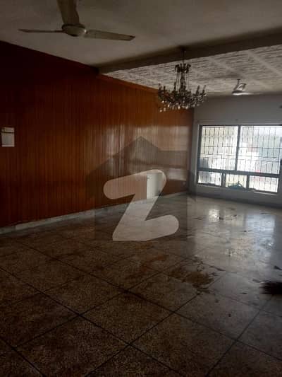 F-10 Size 1 Kanal Upper Portion 2bed Attach Bath