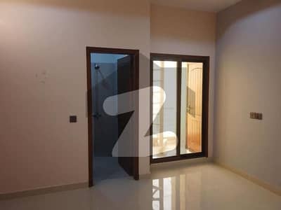 3 Bed DDL 125 sq yd Villa FOR SALE at Precicnt-10B (All Amenities Nearby) Heighted Location Investor Rates