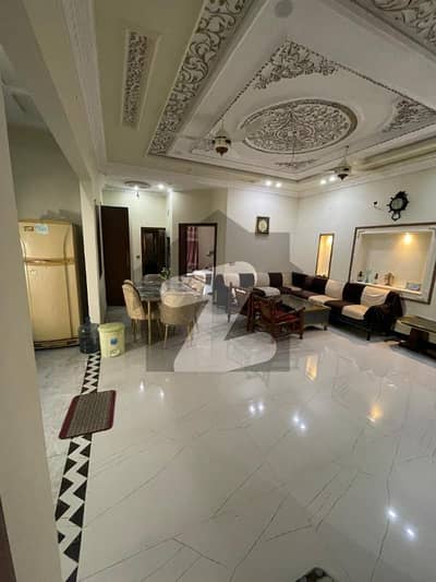 ایل ڈی اے ایوینیو لاہور میں 5 کمروں کا 10 مرلہ مکان 2.85 کروڑ میں برائے فروخت۔