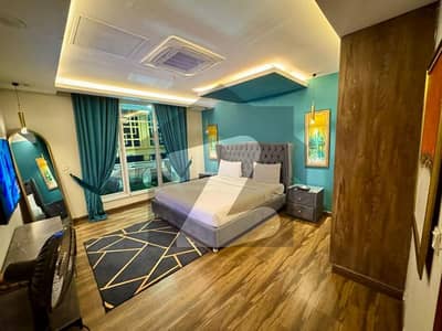 GOLD CREST MALL Apartment SHORT TIME Long Time 1 Bedroom Apartment Fully Furnished Apartment (1056 Sq Feet Approx) Available For Rent On Daily, Weekly &Amp; Monthly Basis In Gold Crest Mall, DD Block, Phase 4, DHA Lahore.