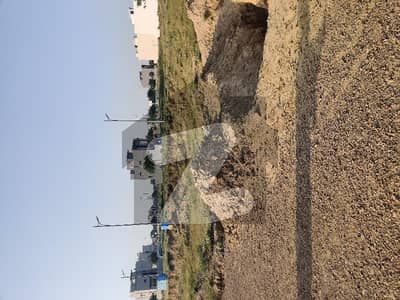 ڈی ایچ اے 9 ٹاؤن - بلاک ای ڈی ایچ اے 9 ٹاؤن,ڈی ایچ اے ڈیفینس,لاہور میں 5 مرلہ رہائشی پلاٹ 2.35 کروڑ میں برائے فروخت۔