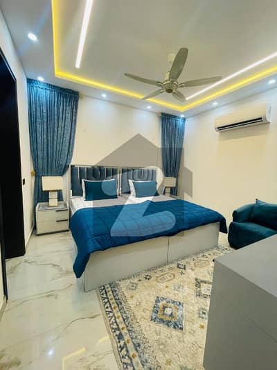 ڈی ایچ اے فیز 3 ڈیفنس (ڈی ایچ اے),لاہور میں 5 کمروں کا 1 کنال مکان 5.5 لاکھ میں کرایہ پر دستیاب ہے۔ ڈی ایچ اے فیز 3 ڈیفنس (ڈی ایچ اے),لاہور میں 5 کمروں کا 1 کنال مکان 5.5 لاکھ میں کرایہ پر دستیاب ہے۔