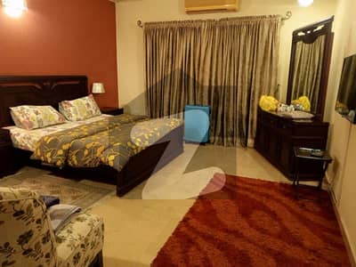 1Kanal Beautiful House Available For Sale DHA Phase 2