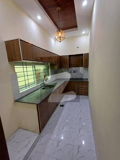 والٹن روڈ لاہور میں 2 کمروں کا 3 مرلہ مکان 62.0 ہزار میں کرایہ پر دستیاب ہے۔