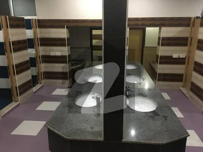 Room Space In Makkah Girls & Boys Hostel Available For Rent