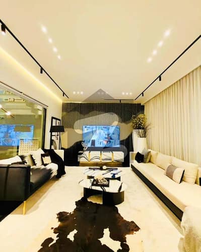 ڈی ایچ اے فیز 6 ڈیفنس (ڈی ایچ اے),لاہور میں 5 کمروں کا 1 کنال مکان 7.55 کروڑ میں برائے فروخت۔