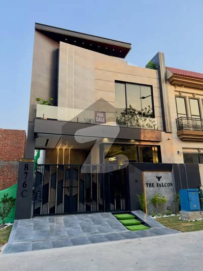 3 Years Installments Plan 5 Marla Brand New House For Sale In Park View City