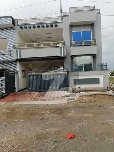 گلشنِ صحت 2 - بلاک ایف گلشنِِِ صحت 2,ای ۔ 18,اسلام آباد میں 3 کمروں کا 6 مرلہ مکان 1.5 کروڑ میں برائے فروخت۔