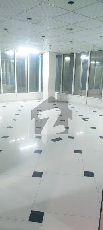 ایف ۔ 6 اسلام آباد میں 4 مرلہ دکان 4.0 لاکھ میں کرایہ پر دستیاب ہے۔