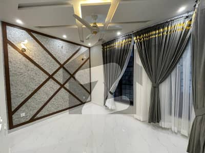 1 Bed Luxury Apartment For Sale Iqbal Block, Bahria Town Lahore 1 Bed Luxury Apartment For Sale Iqbal Block, Bahria Town Lahore