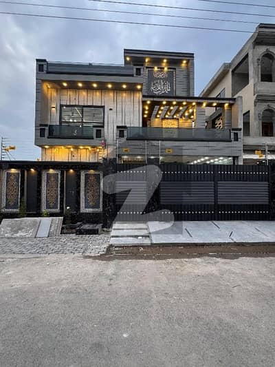 10Marla Brand new Modern style House For sale Al Rehman Garden phase2 Lahore