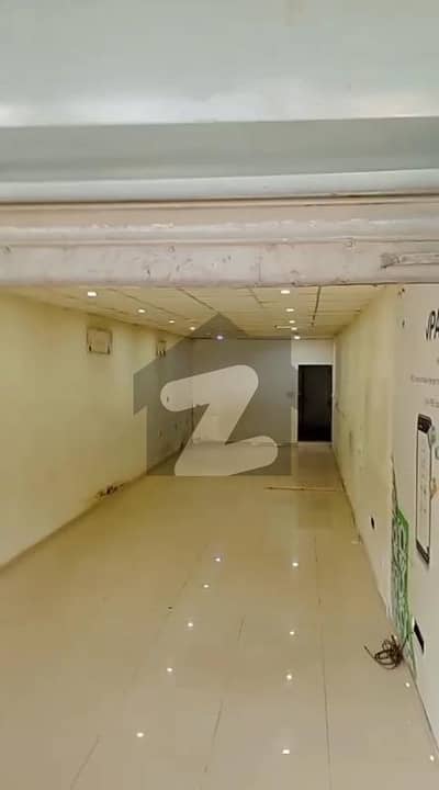 SHOP FOR RENT AT MAIN UNIVERSITY ROAD