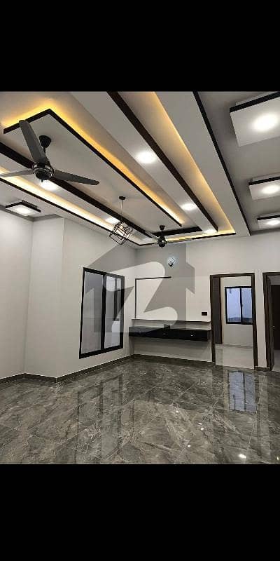 گلشنِ معمار گداپ ٹاؤن,کراچی میں 6 کمروں کا 8 مرلہ مکان 3.65 کروڑ میں برائے فروخت۔