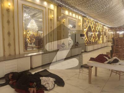 Running Banquet For Sale Prime Location, 200 Ft Road Gulistan-E-Jauhar