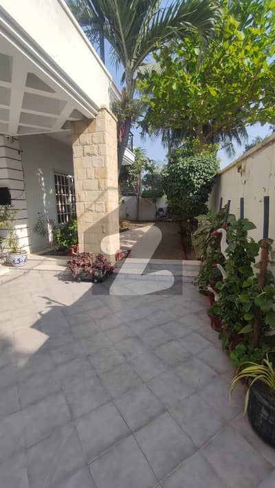 500 Square Yard House Available For Rent At DHA Phase 5