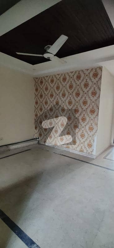 بحریہ ٹاؤن فیز 7 بحریہ ٹاؤن راولپنڈی,راولپنڈی میں 2 مرلہ فلیٹ 45.0 لاکھ میں برائے فروخت۔