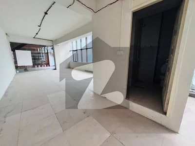 ایف ۔ 11 مرکز ایف ۔ 11,اسلام آباد میں 3 مرلہ دفتر 1.5 لاکھ میں کرایہ پر دستیاب ہے۔