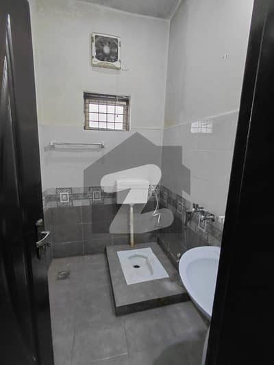 Single person room available