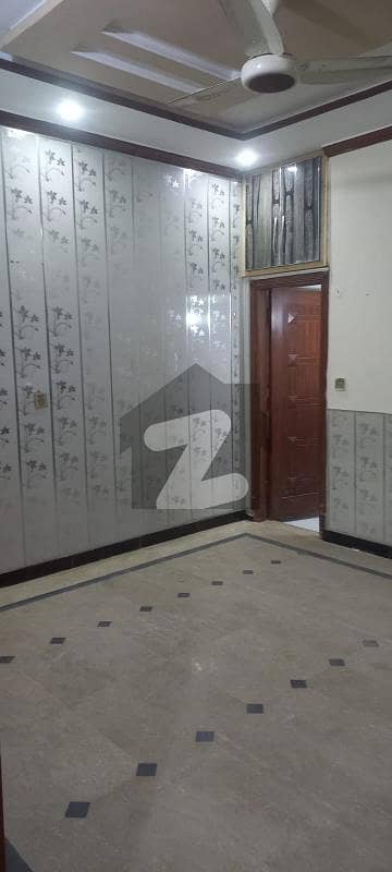 غوری ٹاؤن اسلام آباد میں 6 کمروں کا 6 مرلہ مکان 90.0 ہزار میں کرایہ پر دستیاب ہے۔