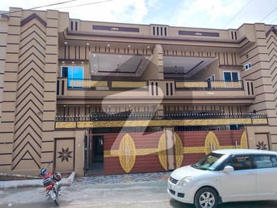 5 MARLA 1.5 STORY MAIN BOLOVERED ROAD DESIGNER HOUSE 3 BED 4 WASHROOMS WITH BORE IN SNOOBER CITY