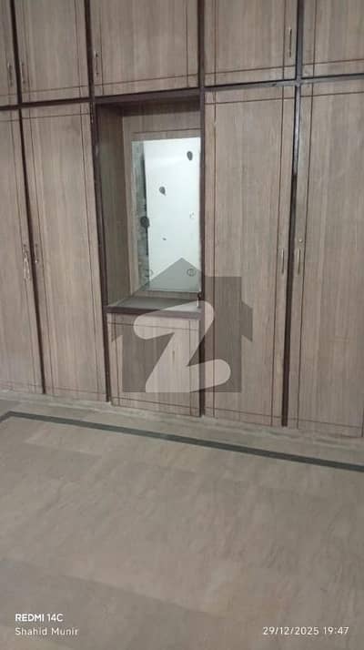 7 Marla 2nd Floor Hot Location Near Main Approach