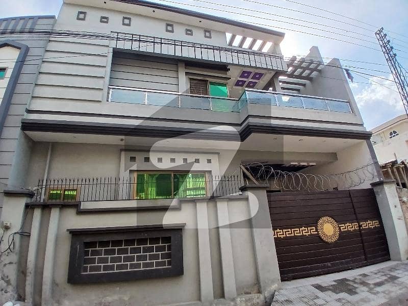 سرگوجرہ غربی چکوال میں 4 کمروں کا 6 مرلہ مکان 2.0 کروڑ میں برائے فروخت۔ سرگوجرہ غربی چکوال میں 4 کمروں کا 6 مرلہ مکان 2.0 کروڑ میں برائے فروخت۔