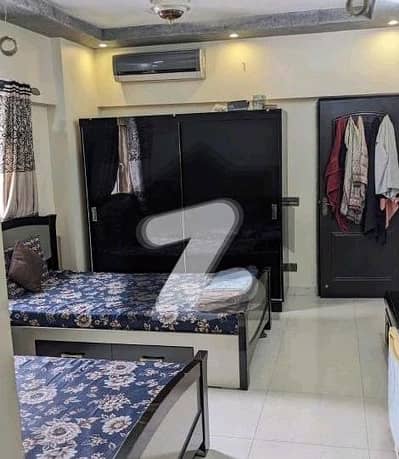 Prime Location 2100 Square Feet Flat In PECHS Block 2 For sale At Good Location