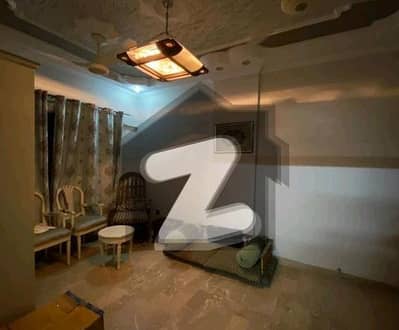 Prime Location 1000 Square Feet Flat For Sale In Sharfabad Karachi