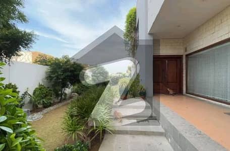 Prime Location In DHA Phase 8 1000 Square Yards House For Sale