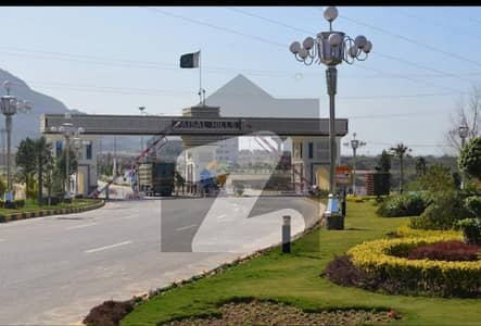 5 Marla pair jora Plot available for sale in faisal hills block C very hot beautiful location solid land