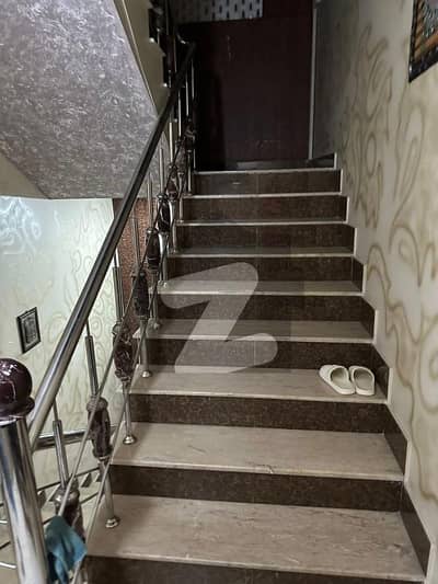 کے ڈی اے سکیم 1 کراچی میں 6 کمروں کا 1 کنال مکان 28.0 کروڑ میں برائے فروخت۔