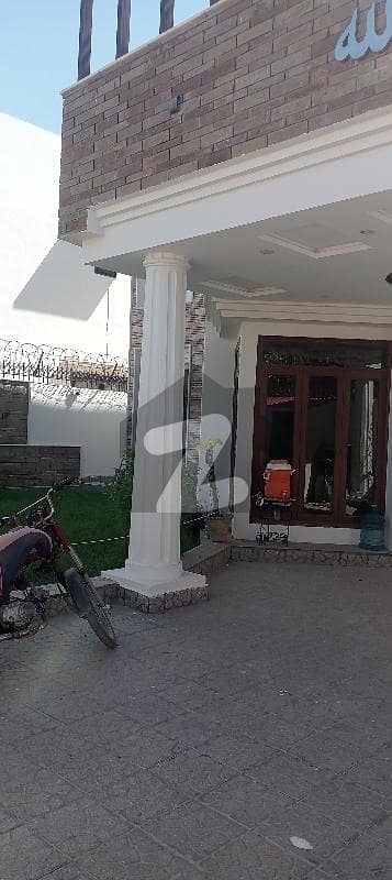 Dha defence 500 yards Fully renovated bungalow in phase 6 Architect design