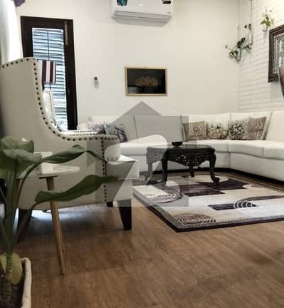 ڈی ایچ اے فیز 6 ڈی ایچ اے ڈیفینس,کراچی میں 5 کمروں کا 1 کنال مکان 15.0 کروڑ میں برائے فروخت۔